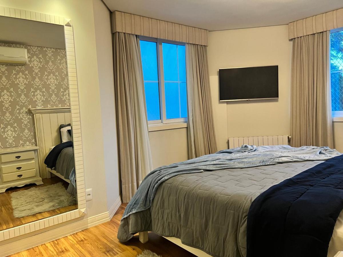 Home Gramado- 400 Metros Da Rua Coberta Kültér fotó