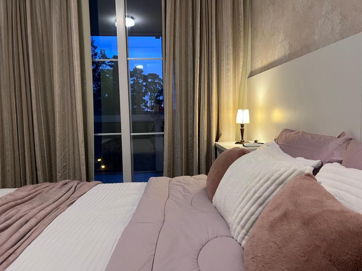 Home Gramado- 400 Metros Da Rua Coberta Kültér fotó